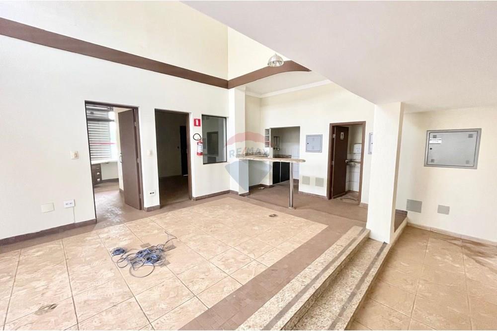 Cj. Comercial/ Sala - Venda - Araraquara , São Paulo - e8dd5b96-59bb-4541-9b9f-dfa89f68179f.jpg - 690151043-64