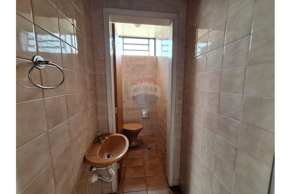 Casa à venda com 6 quartos, 249m² - Foto 45