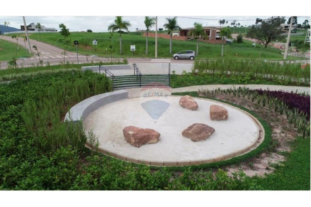 Terreno - Venda - Jundiaí , São Paulo - praça sensorial.jpeg - Jardim Interno - 690591053-6