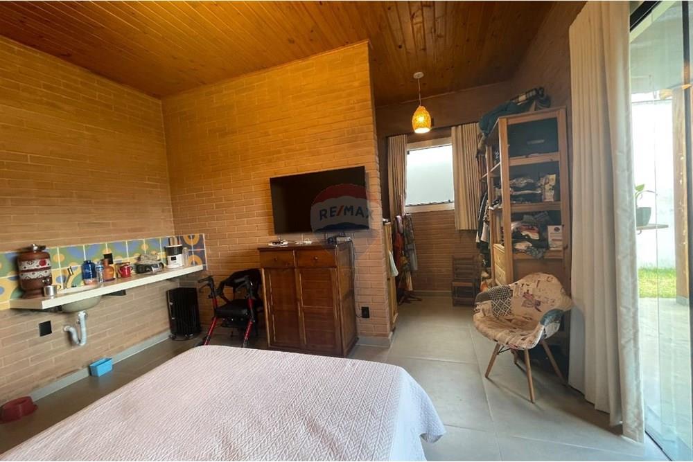 Casa - Venda - Piracaia , São Paulo - WhatsApp Image 2025-12-30 at 15.02.19 (2).jpeg - 691011009-46