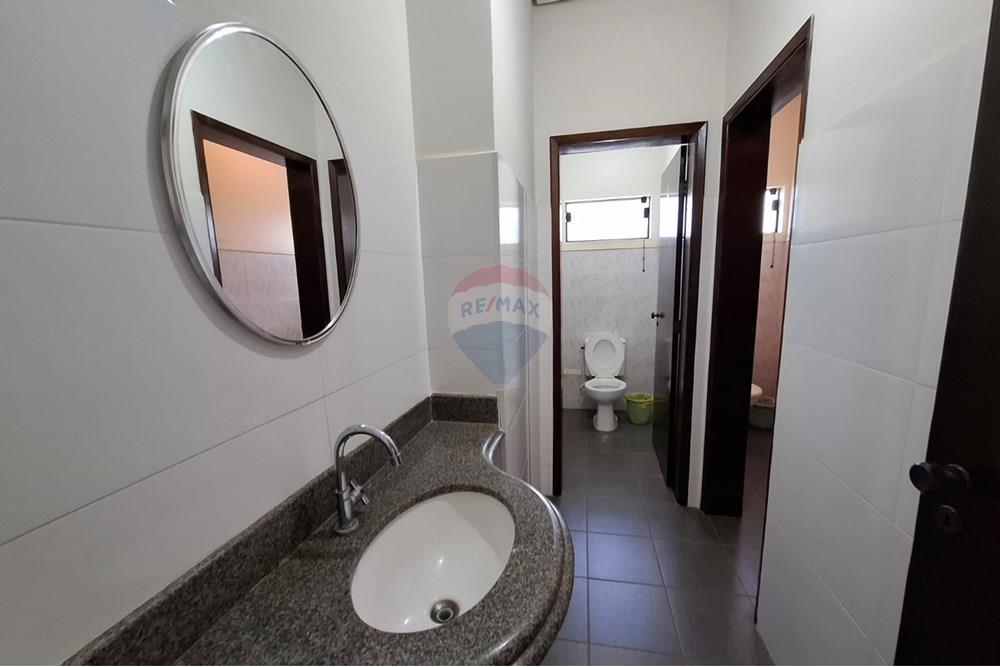 Apartamento - Venda - São Carlos , São Paulo - Banheiros salão de festas.jpeg - 691001004-31