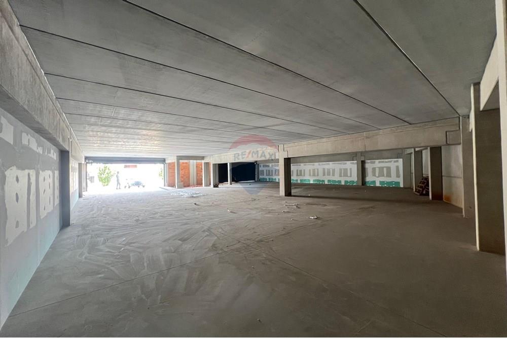 Ponto Comercial/ Loja - Alugar - Jaguariúna , São Paulo - WhatsApp Image 2025-12-15 at 15.05.43.jpeg - 690671078-412