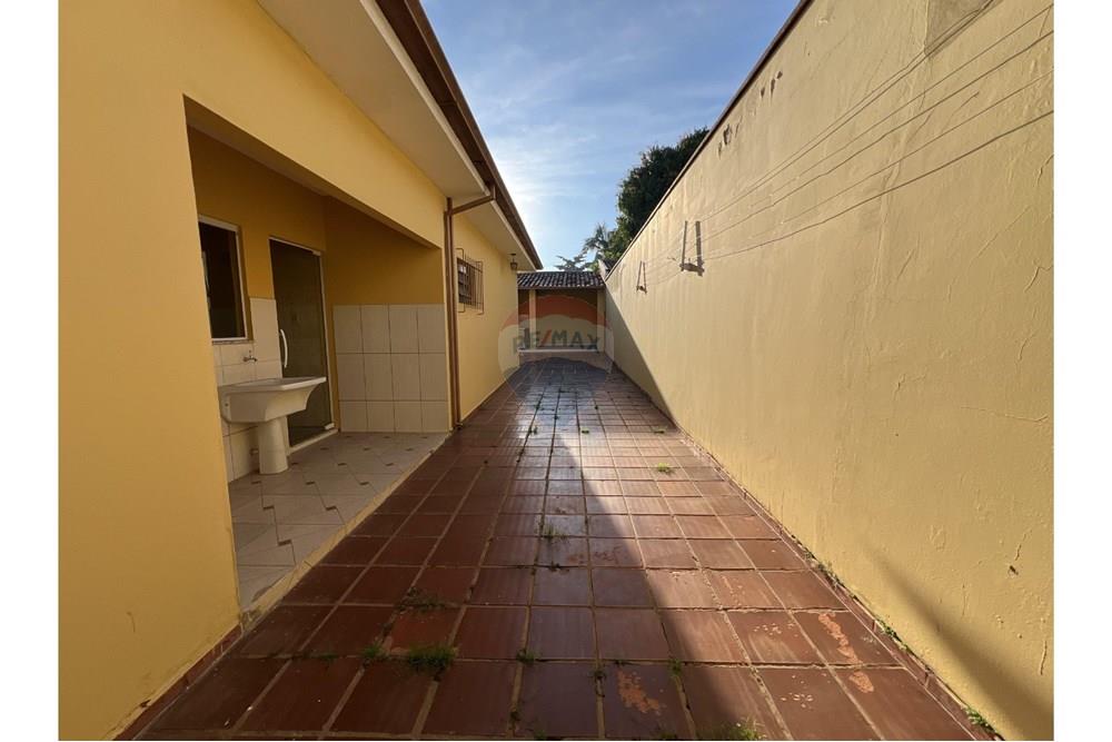 Casa - Venda - Rio Claro , São Paulo - 922f5f91-e981-4105-9377-8e853783cc50.jpg - Quintal - 690901035-25