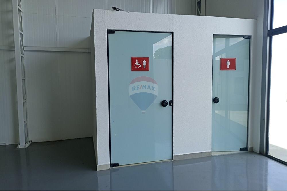 Galpão - Alugar - Holambra , São Paulo - IMG_20251121_152421.jpg - Banheiro - 690671057-11