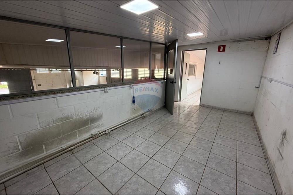Galpão - Alugar - Araras , São Paulo - PHOTO-2026-03-18-14-56-04 (11).jpg - 690691010-76