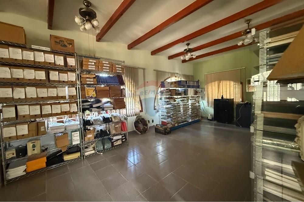 Casa Comercial - Alugar - Bragança Paulista , São Paulo - WhatsApp Image 2026-03-03 at 13.07.39 (5).jpeg - 690041127-159