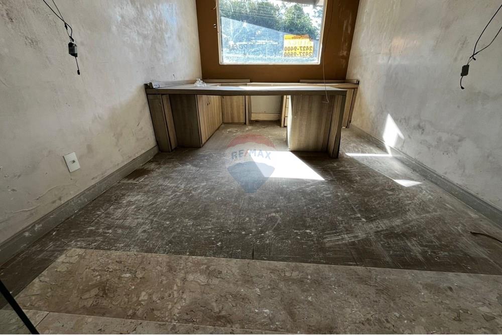 Casa Comercial - Alugar - Atibaia , São Paulo - WhatsApp Image 2025-11-27 at 10.45.47.jpeg - Sala - 690471149-6