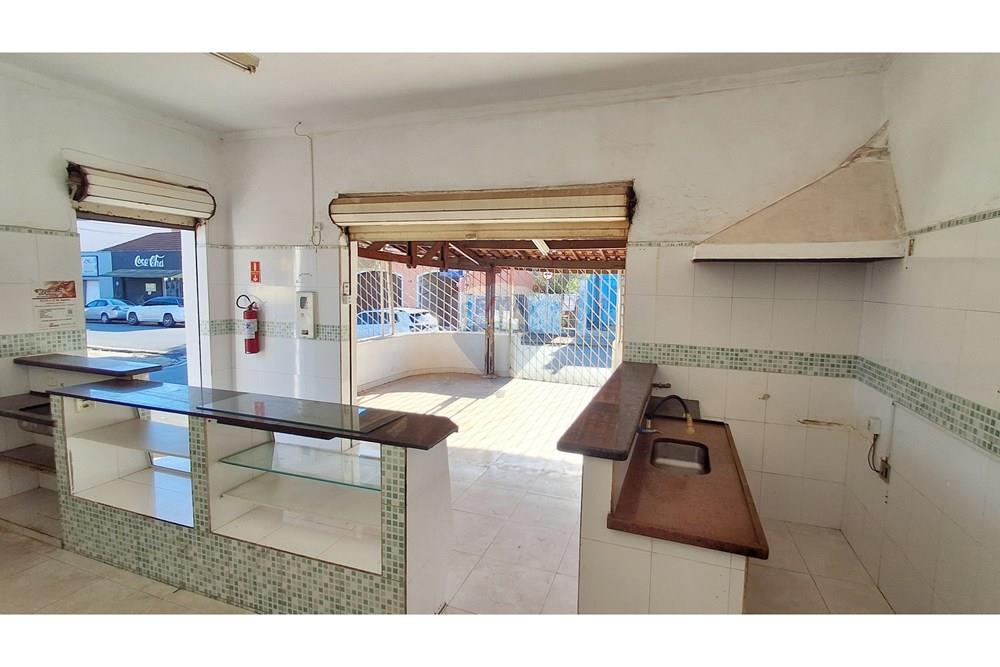 Casa Comercial - Venda - Limeira , São Paulo - Salão Comercial.jpg - 690741015-58