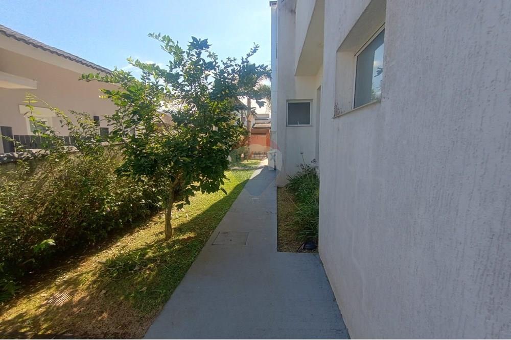 Casa - Venda - Bertioga , São Paulo - casa-com-6-suites-a-venda-na-Morada-da-Praia-Bertioga-remax-690341032-30-corretor-Edivaldo-Santos-foto007.jpg - Quintal - 690341032-30