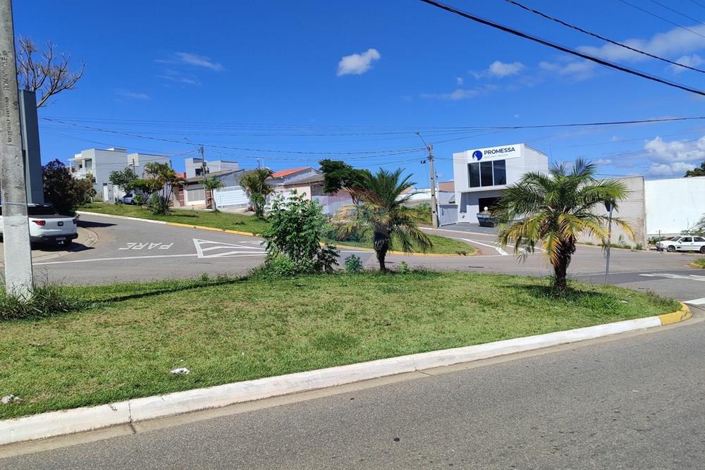 Cj. Comercial/ Sala - Alugar - Bragança Paulista , São Paulo - SALA COM RES PIEMONTE 6.jpg - 690041049-80