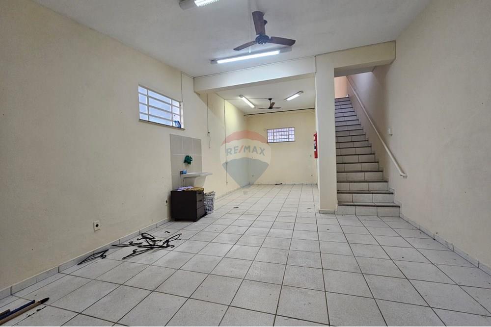 Ponto Comercial - Alugar - Bragança Paulista , São Paulo - IMG-20251015-WA0096.jpg - 690141116-3