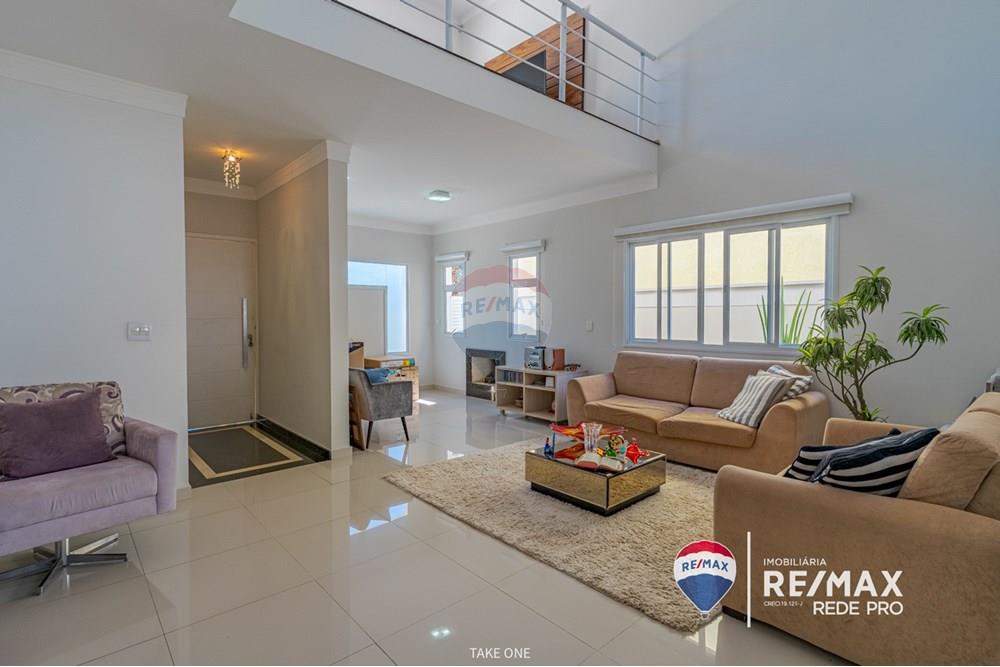 Casa de Condomínio - Alugar - Valinhos , São Paulo - DSC02502-HDR.jpg - 690851112-5