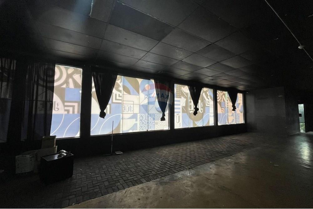 Ponto Comercial/ Loja - Alugar - Atibaia , São Paulo - WhatsApp Image 2025-07-18 at 22.28.04.jpeg - Salão de Festas - 690471141-111