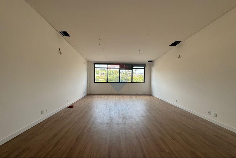 Cj. Comercial/ Sala - Alugar - Valinhos , São Paulo - WhatsApp Image 2025-10-16 at 14.57.39.jpeg - 691091011-94