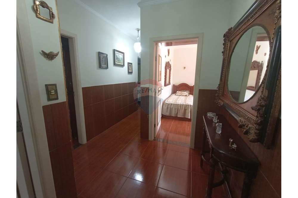 Casa à venda com 5 quartos, 199m² - Foto 22