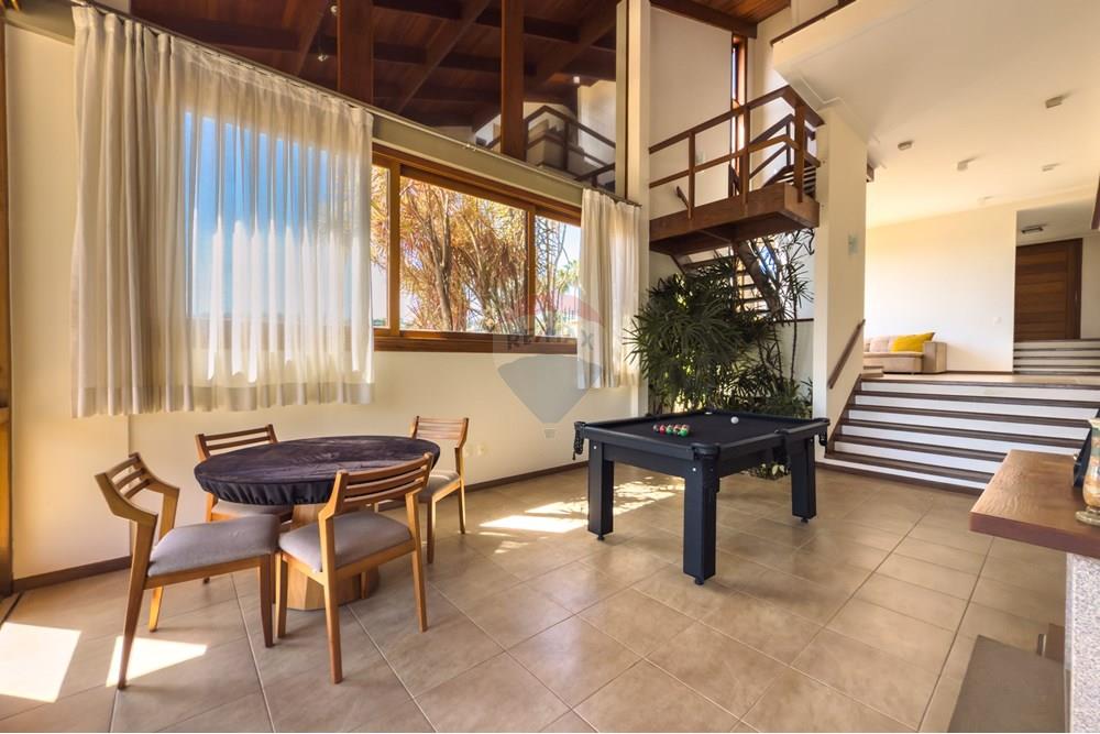 Casa de Condomínio - Venda - Indaiatuba , São Paulo - 7 - sala lareira e escadas horiz.jpg - Sala de estar - 690471148-7