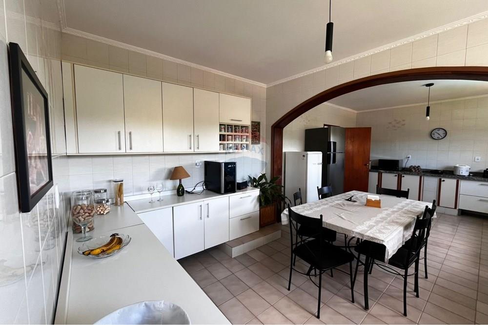 Casa - Venda - Bragança Paulista , São Paulo - WhatsApp Image 2026-02-13 at 09.56.40.jpeg - 690041213-8