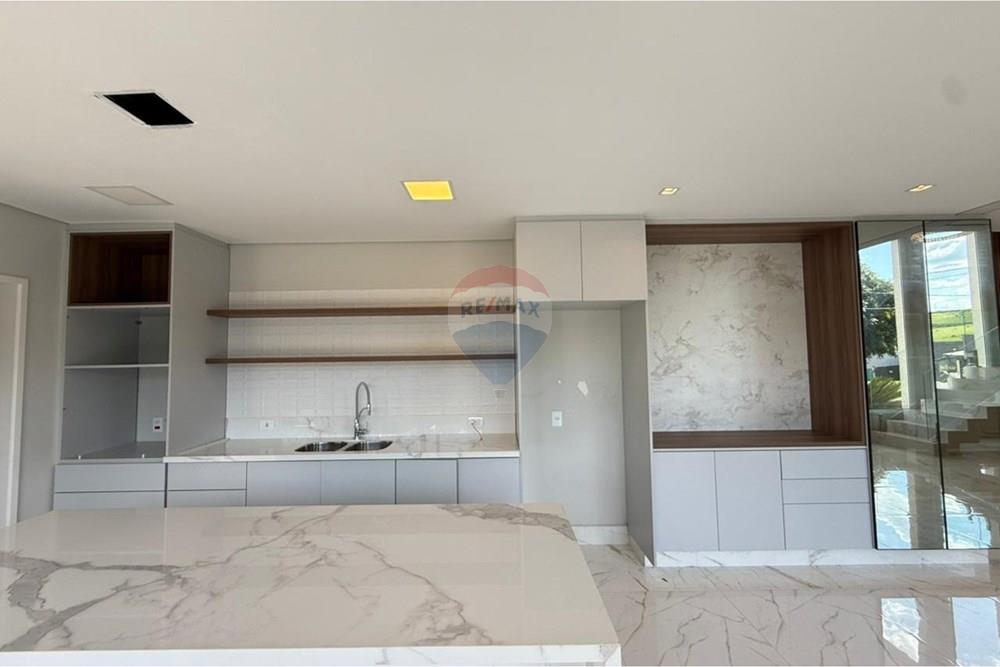 Casa de Condomínio - Venda - Bragança Paulista , São Paulo - WhatsApp Image 2026-02-17 at 19.05.40 (4).jpeg - Cozinha - 690041135-39