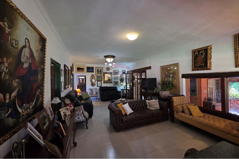 Chácara / Sítio / Fazenda - Venda - Socorro , São Paulo - 20250505_152856.jpg - Sala de estar - 690041041-39