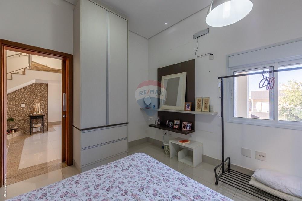 Casa de Condomínio - Venda - Valinhos , São Paulo - TKD-8779.jpg - 690491084-79