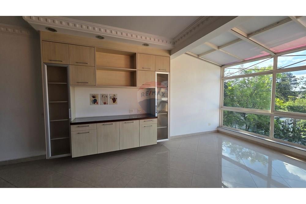 Casa de Condomínio - Venda - Barueri , São Paulo - 20251129_163158.jpg - 690951041-29