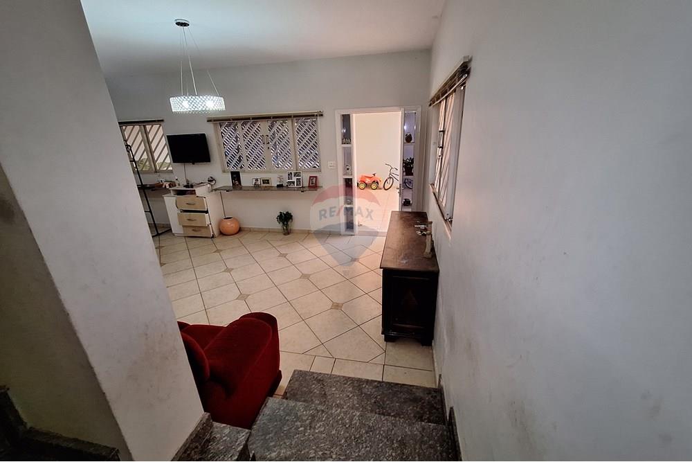 Sobrado à venda com 4 quartos, 274m² - Foto 12