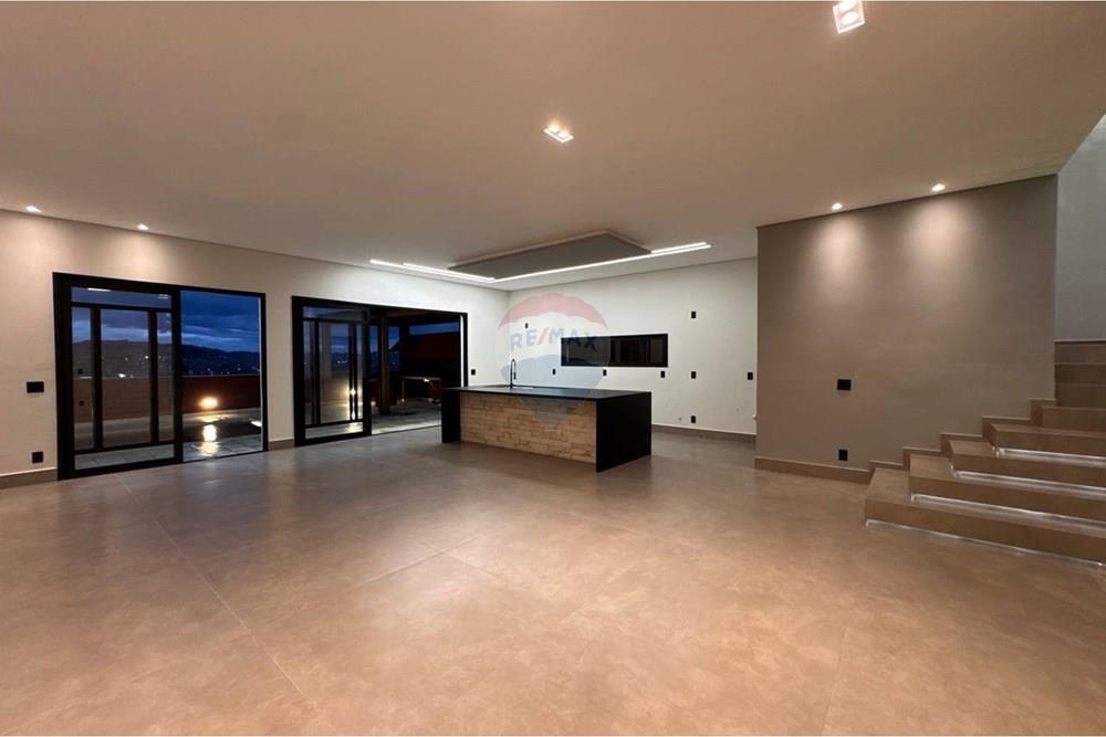 Casa - Venda - Bragança Paulista , São Paulo - photo_6_2026-02-16_15-31-10.jpg - 690041018-333