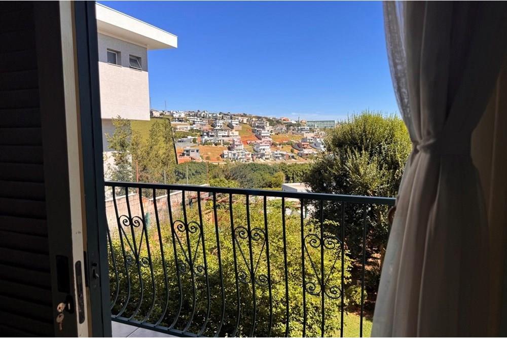 Casa de Condomínio - Venda - Bragança Paulista , São Paulo - 5044514779816898160.jpg - Varanda - 690041135-14