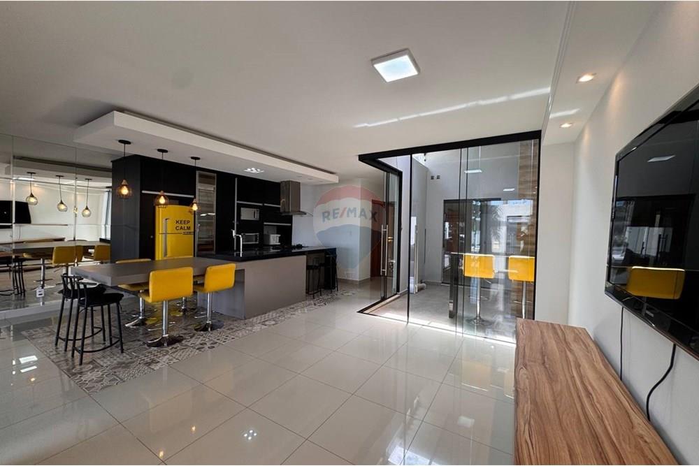 Casa - Venda - Bragança Paulista , São Paulo - photo_5084569284045900720_y.jpg - 690041018-325