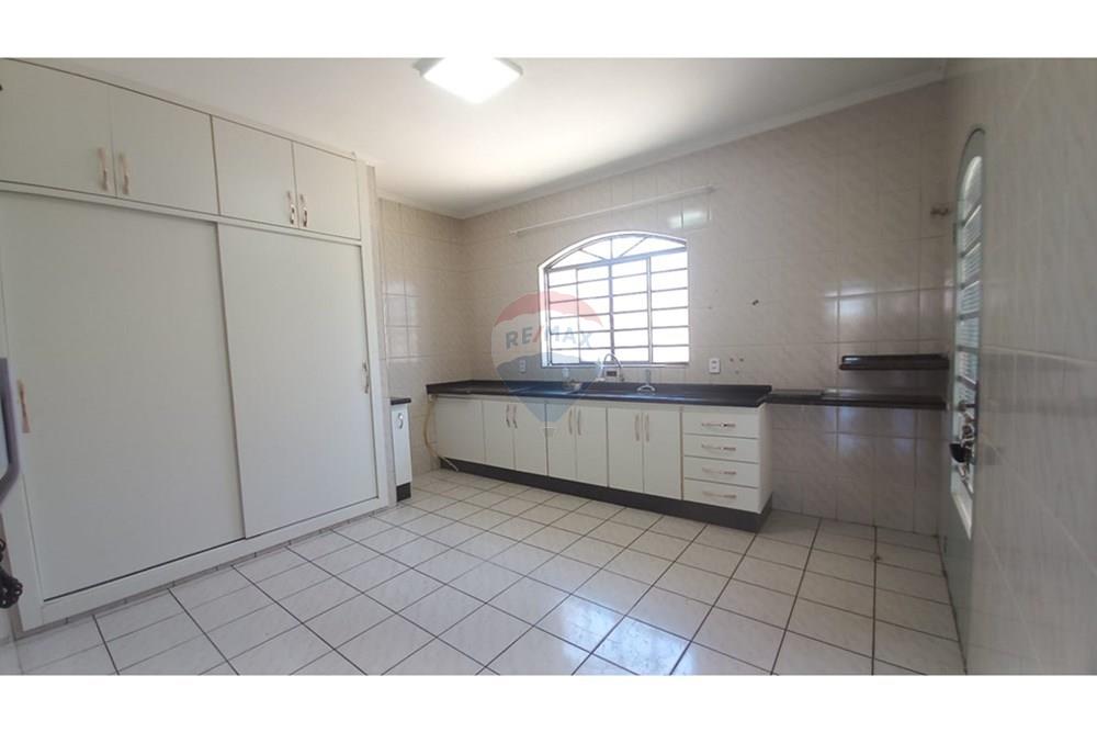 Casa - Alugar - Campinas , São Paulo - Imagem do WhatsApp de 2025-11-26 à(s) 20.47.59_9b0df021.jpg - 691181018-60