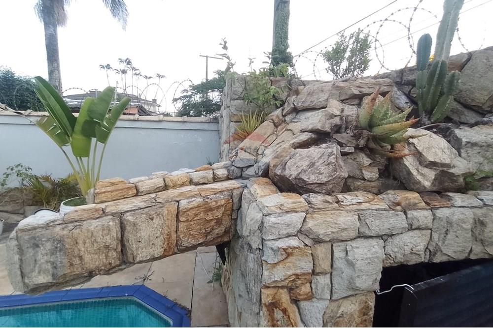 Casa - Alugar - Guarujá , São Paulo - bbc48394-73dc-4702-a8c0-2b076318b04a.jpeg - Quintal - 690821038-185