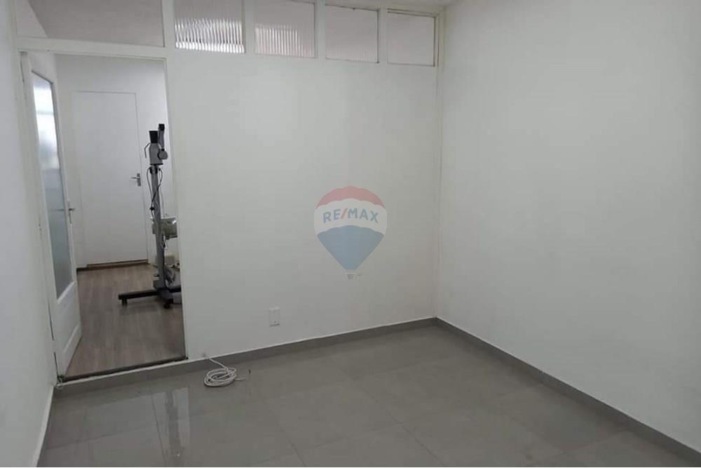 Cj. Comercial/ Sala - Alugar - Bragança Paulista , São Paulo - WhatsApp Image 2025-08-19 at 16.09.42 (1).jpeg - 690141096-20