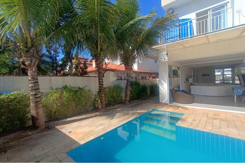 Casa - Venda - Bertioga , São Paulo - casa-com-6-suítes_a-venda-no-Indaiá-Bertioga-remax-690341032-30-corretor-Edivaldo-Santos-foto085.jpg - Quintal - 690341032-30