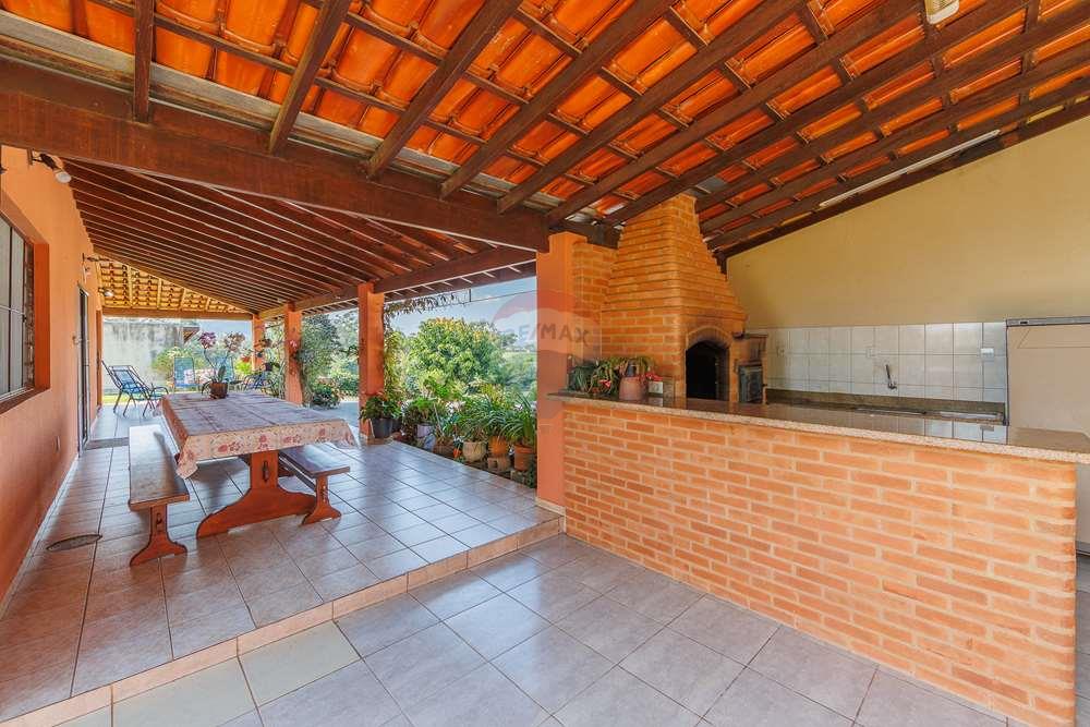 Chácara / Sítio / Fazenda - Venda - Vinhedo , São Paulo - TakeDroneBr-40839.jpg - Jardim Interno - 690941021-49