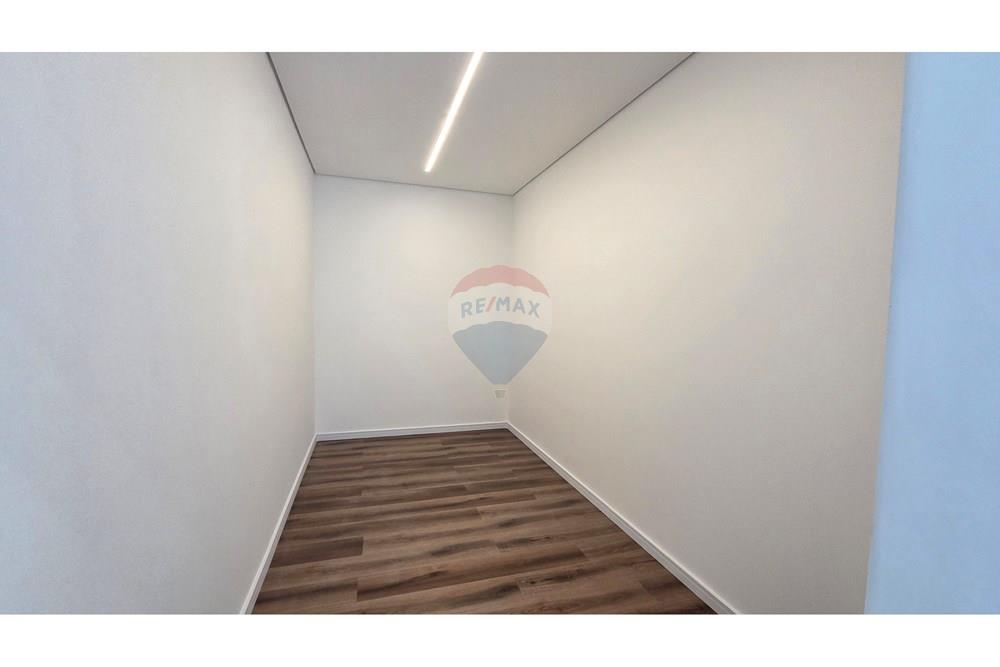 Casa de Condomínio - Venda - Santana de Parnaíba , São Paulo - 20251204_122016.jpg - 690951041-35