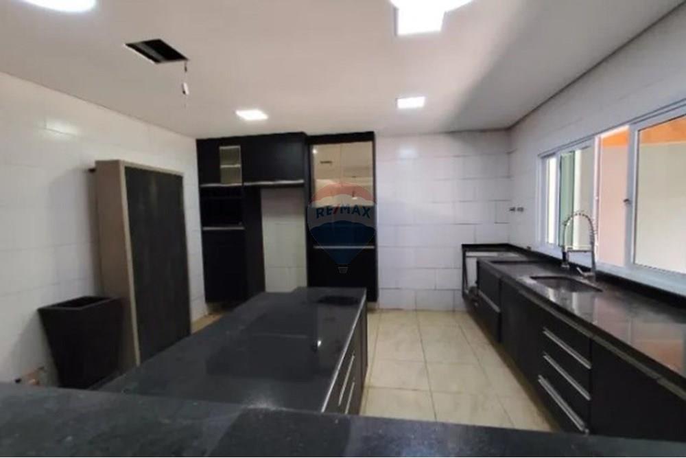 Casa de Condomínio - Venda - Santana de Parnaíba , São Paulo - Opera Instantâneo_2025-02-07_165803_sp.olx.com.br.jpg - 690951047-57