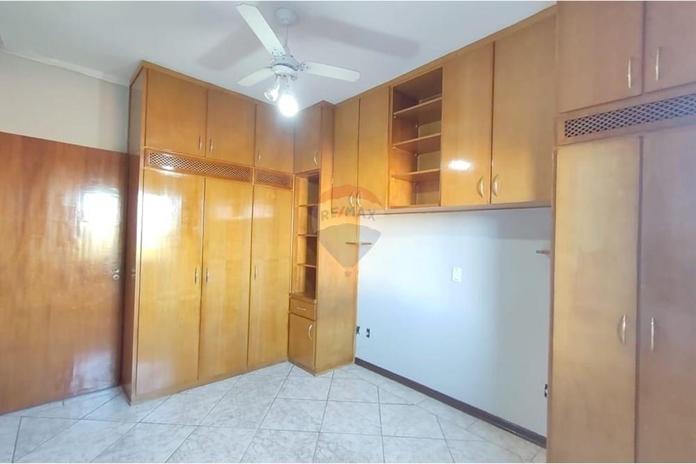 Casa - Alugar - Bragança Paulista , São Paulo - WhatsApp Image 2025-07-11 at 09.24.59.jpeg - 690041112-4