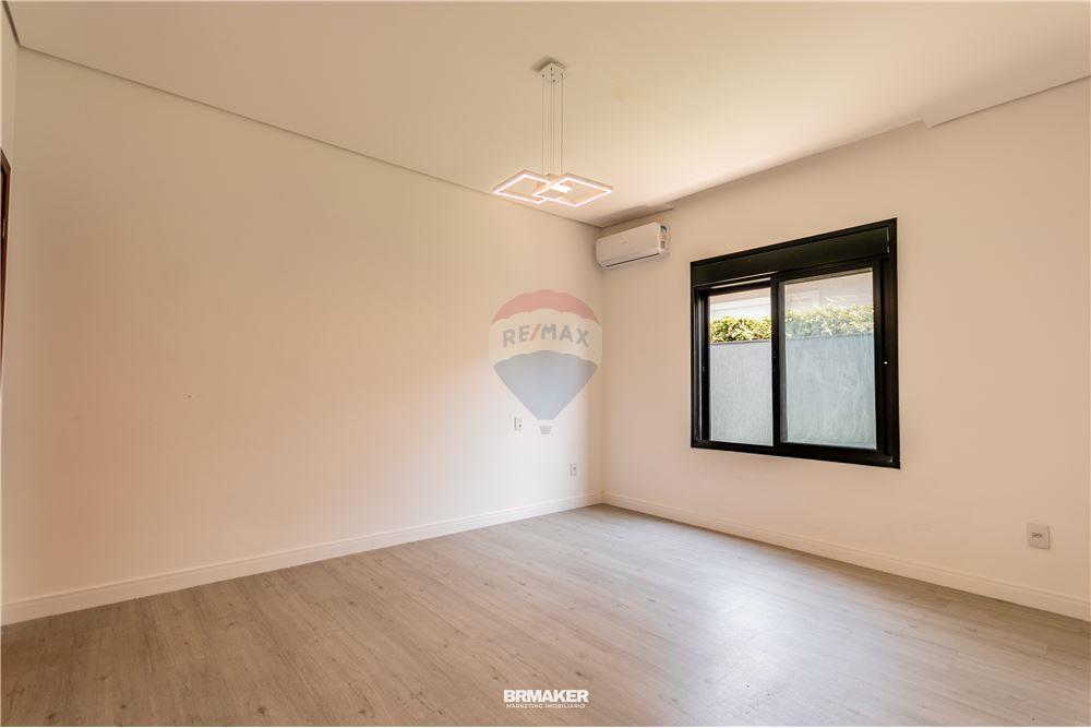 Casa - Venda - Valinhos , São Paulo - 36 - 691091001-234