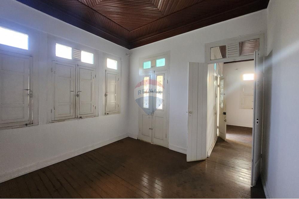 Prédio Inteiro para alugar com 3 quartos, 146m² - Foto 14