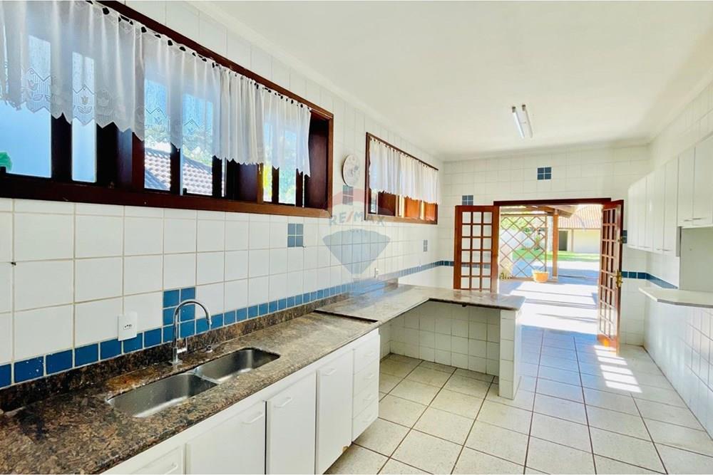 Casa de Condomínio - Alugar - Holambra , São Paulo - WhatsApp Image 2026-01-20 at 16.42.45.jpeg - Cozinha - 690671009-94