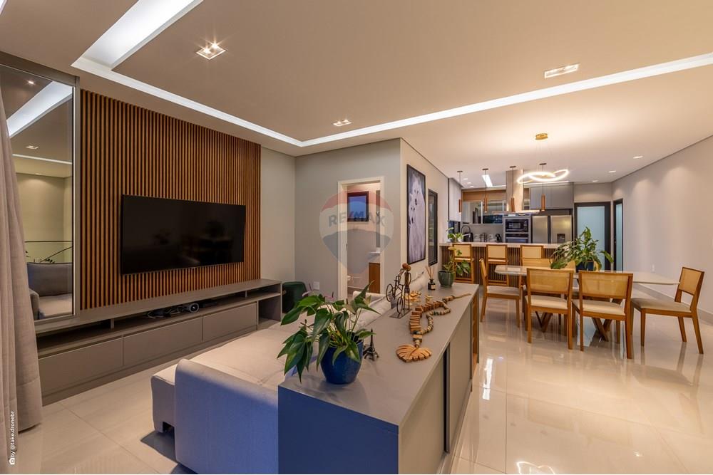 Casa de Condomínio - Venda - Valinhos , São Paulo - TKD-9344.jpg - Sala de estar - 690491084-82