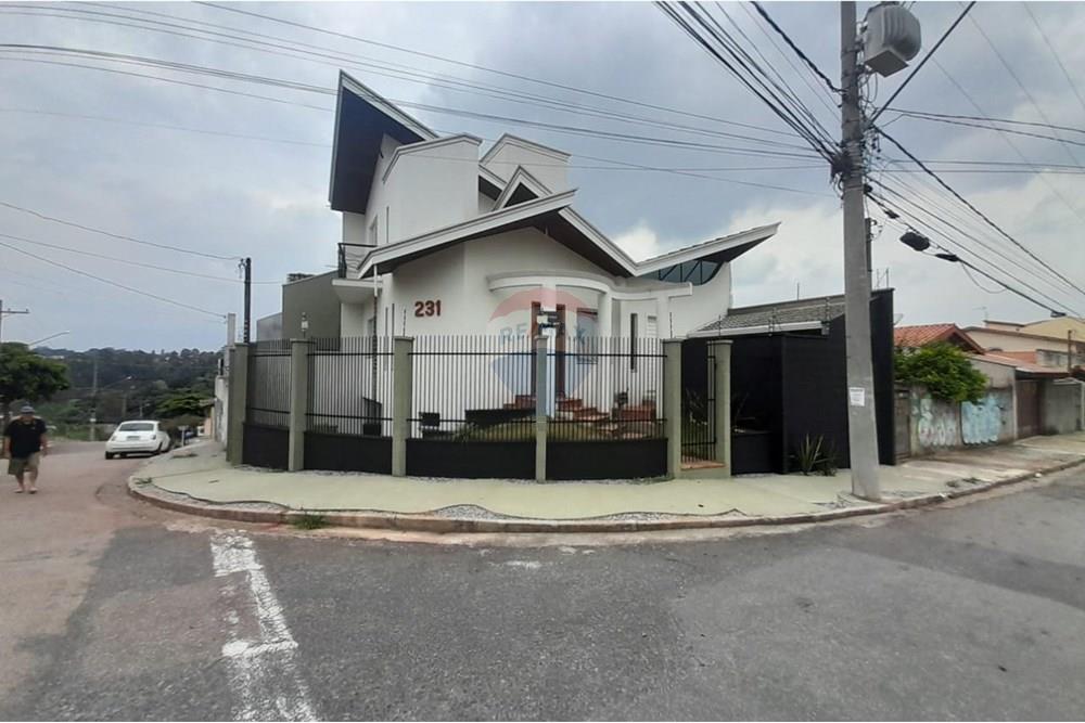 Casa - Venda - Jundiaí , São Paulo - Fachada 4.jpeg - 690791013-111