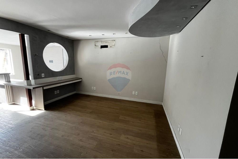 Casa Comercial - Alugar - Atibaia , São Paulo - WhatsApp Image 2025-11-27 at 10.45.50 (2).jpeg - Sala - 690471149-6