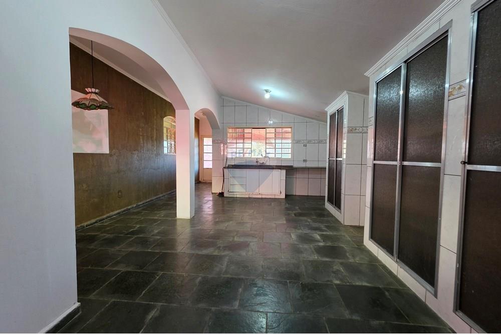 Chácara / Sítio / Fazenda - Venda - Itapira , São Paulo - 20250520_152813.jpg - Cozinha - 690521005-81