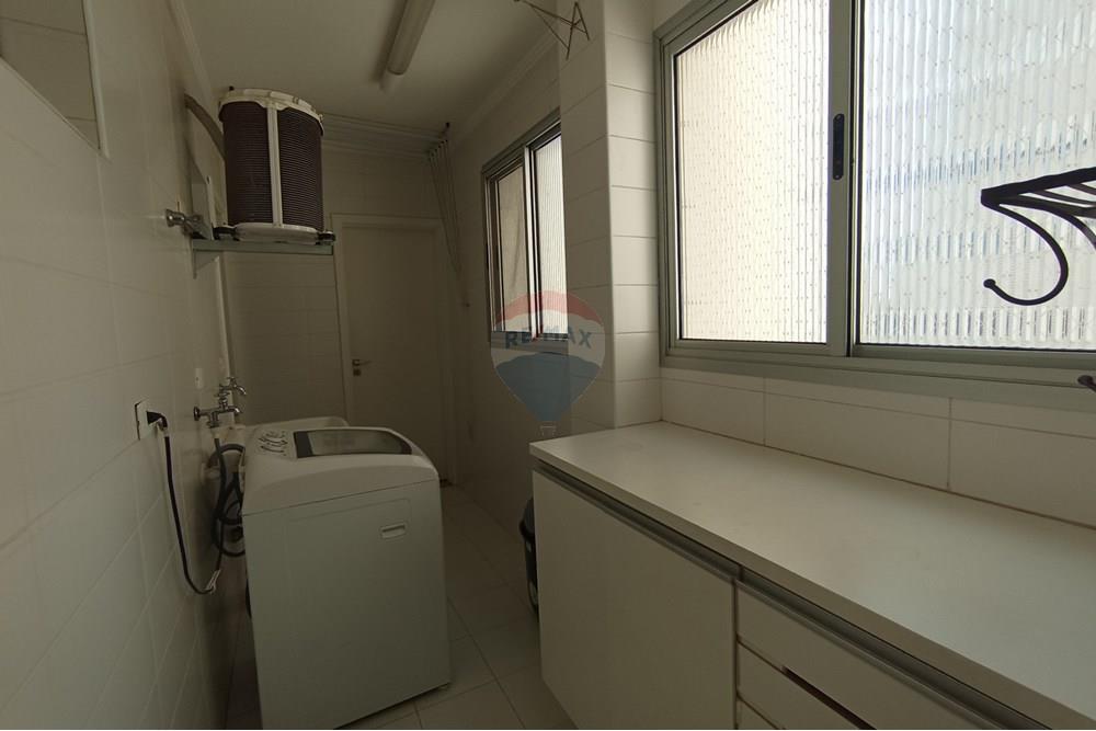 Apartamento à venda com 3 quartos, 152m² - Foto 11