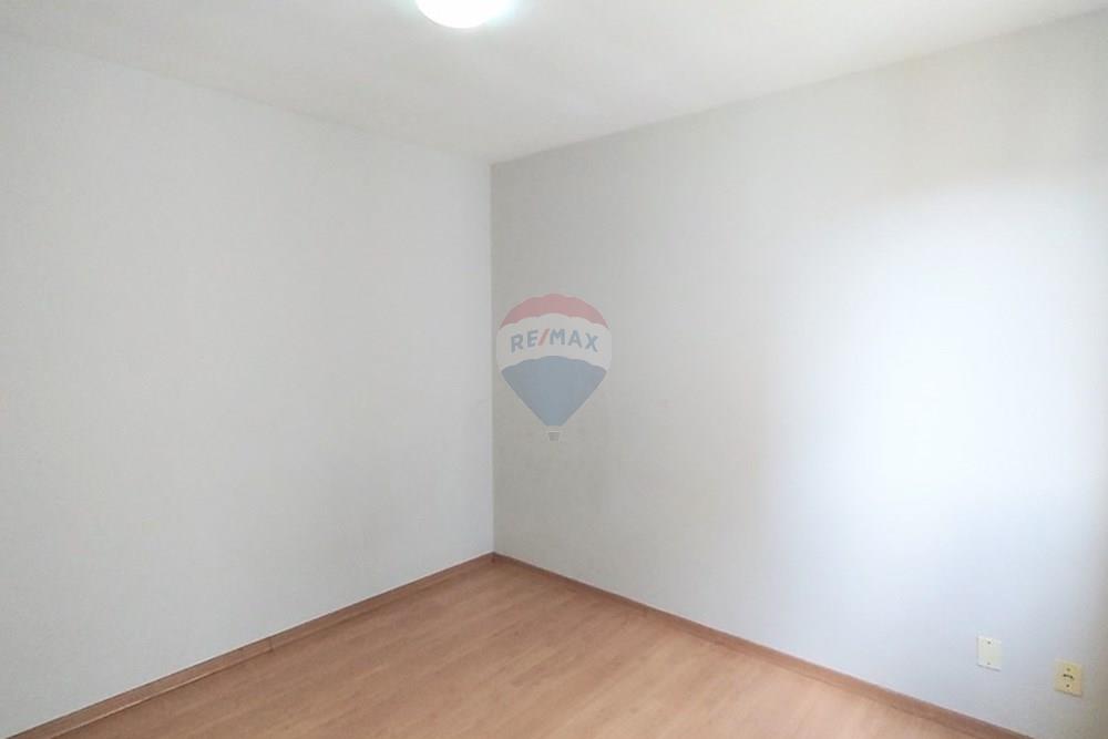 Apartamento à venda com 2 quartos, 46m² - Foto 4
