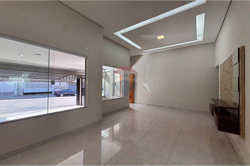 Casa - Venda - Bragança Paulista , São Paulo - photo_5060038363586431775_y.jpg - 690041018-323