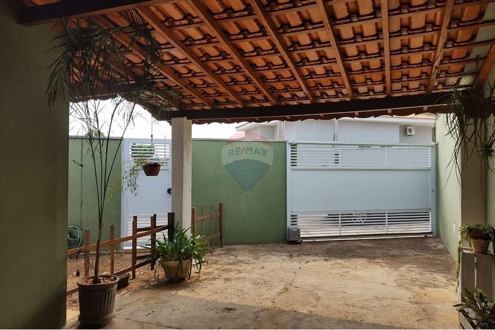 Casa para alugar com 2 quartos, 120m² - Foto 11