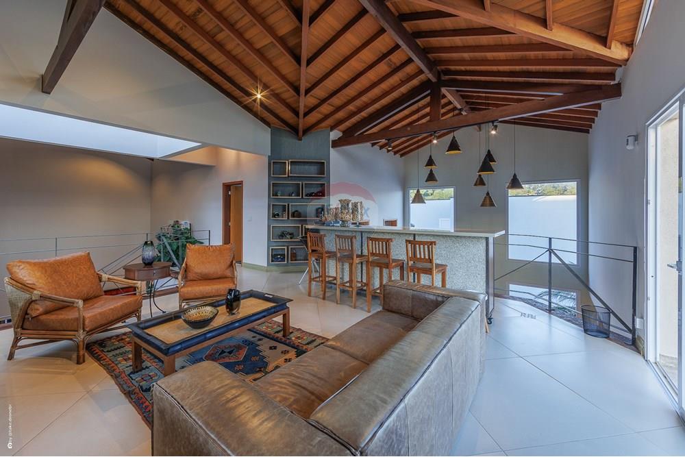 Casa de Condomínio - Venda - Vinhedo , São Paulo - sala piso superior.jpg - 690941020-66