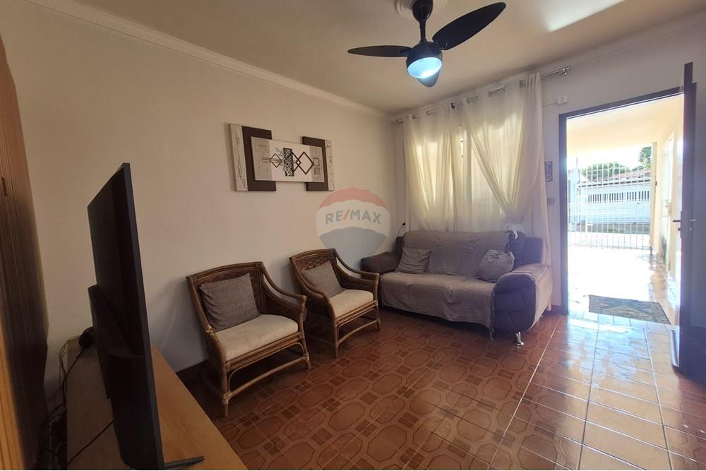 Casa à venda com 5 quartos, 183m² - Foto 5